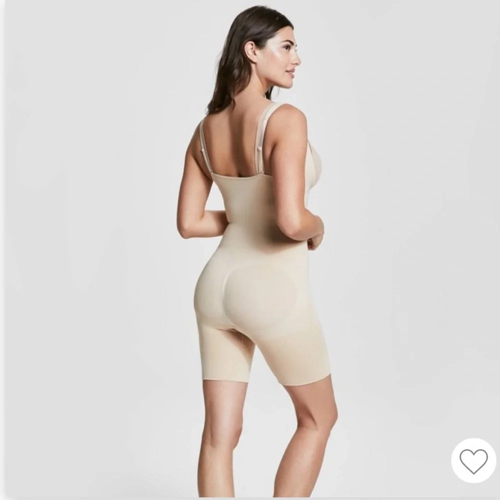 NWT Assets by Spanx open bust body suit shape wear 1X Nude Tan - Picture 6 of 12